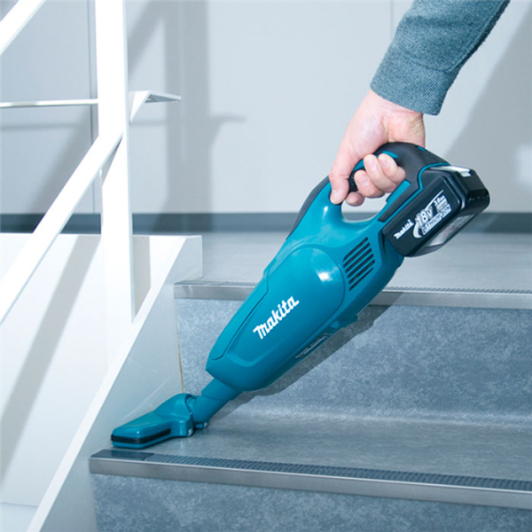 Акумуляторний пилосос Makita DCL182RF, 1x3.0 Ah, DC18RC