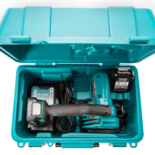 Аккумуляторная дисковая пила Makita HS 301 DWAE, 2x2.0Ah, з/у, кейс
