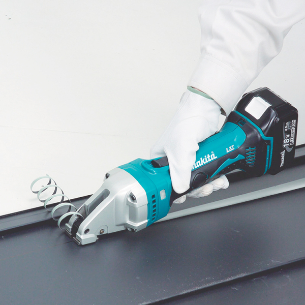 Аккумуляторные ножницы по металлу Makita DJS 161 Z, каркас