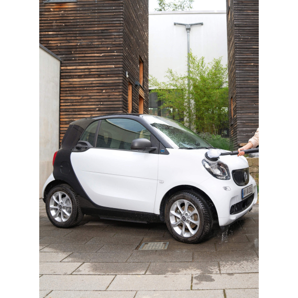 Минимойка высокого давления Karcher K 4 Classic Car