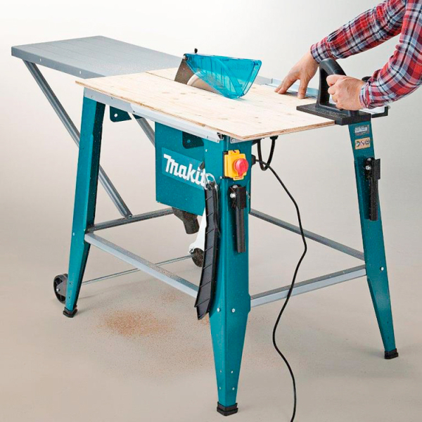 Циркулярна пила Makita 2712