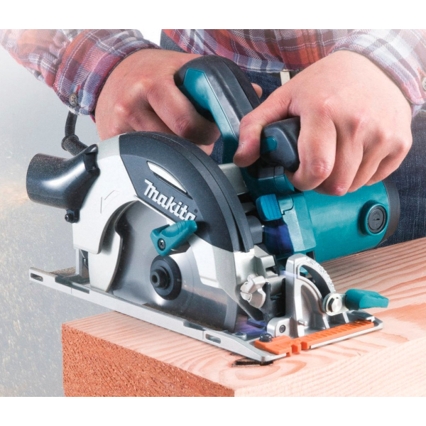 Дисковая пила Makita HS 7100