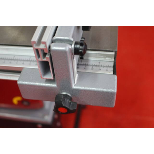 Стрічкова пилка по дереву Holzmann HBS300J