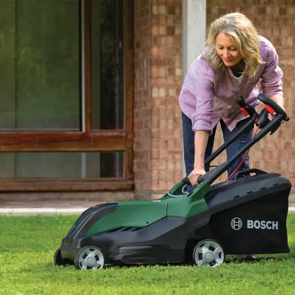 Газонокосилка Bosch AdvancedRotak 44-750