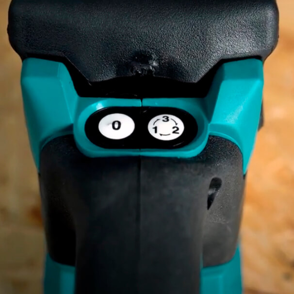 Аккумуляторная вибрационная шлифмашина Makita DBO381ZU, каркас