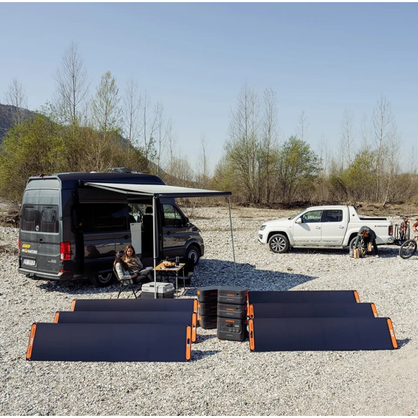 Зарядная станция Jackery Explorer 2000 Plus, 2042 Вт/час, 3000 Вт