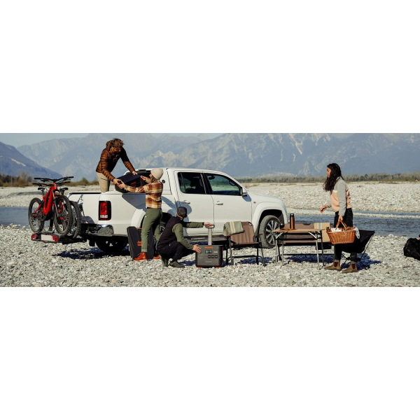 Зарядная станция Jackery Explorer 2000 Plus, 2042 Вт/час, 3000 Вт