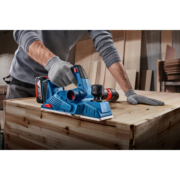 Аккумуляторный рубанок Bosch Professional GHO 185-LI, каркас