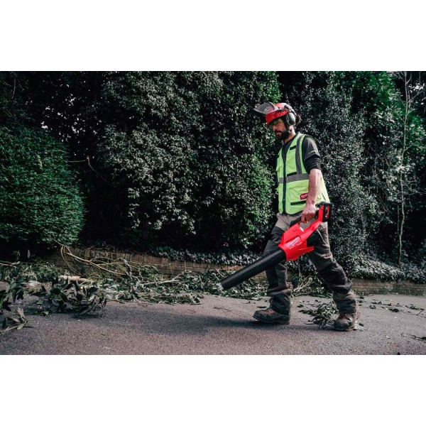 Воздуходувка аккумуляторная Milwaukee M18 FBL-0