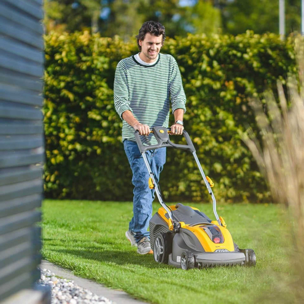 Аккумуляторная газонокосилка Stiga Combi340eKit, 1x4.0Ah, з/у