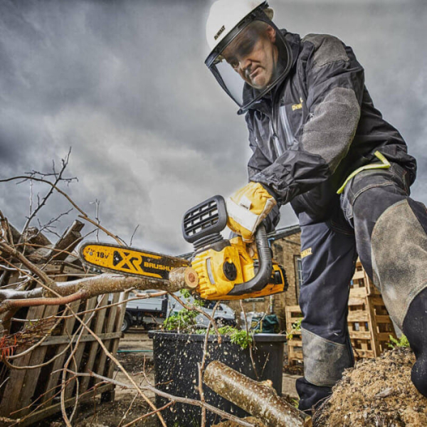 Аккумуляторная цепная пила DeWalt DCM565N, каркас