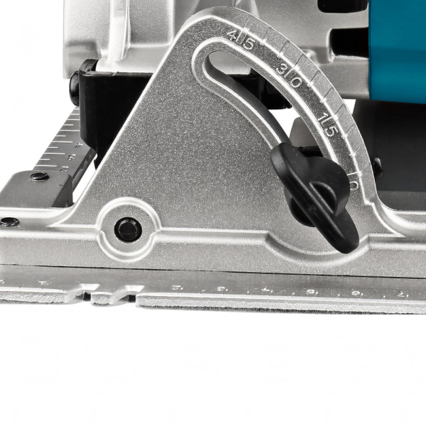 Дисковая пила Makita HS7611K, в кейсе