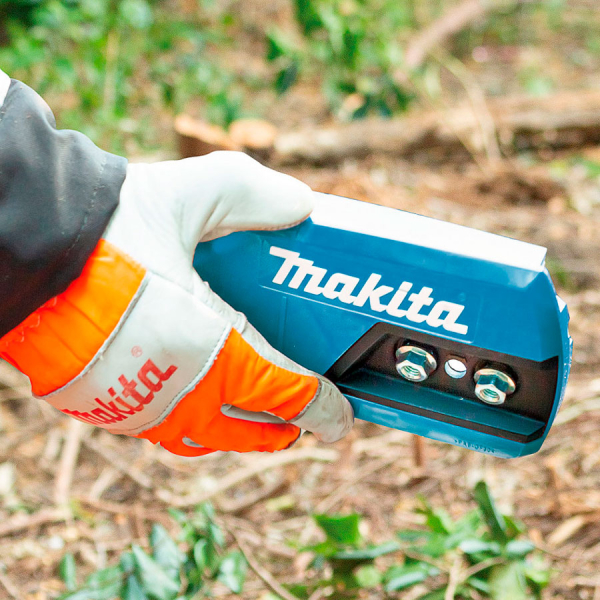 Акумуляторна ланцюгова пила Makita XGT 40 V MAX UC011GT101, 1×40 V 5.0 Ah, з/п