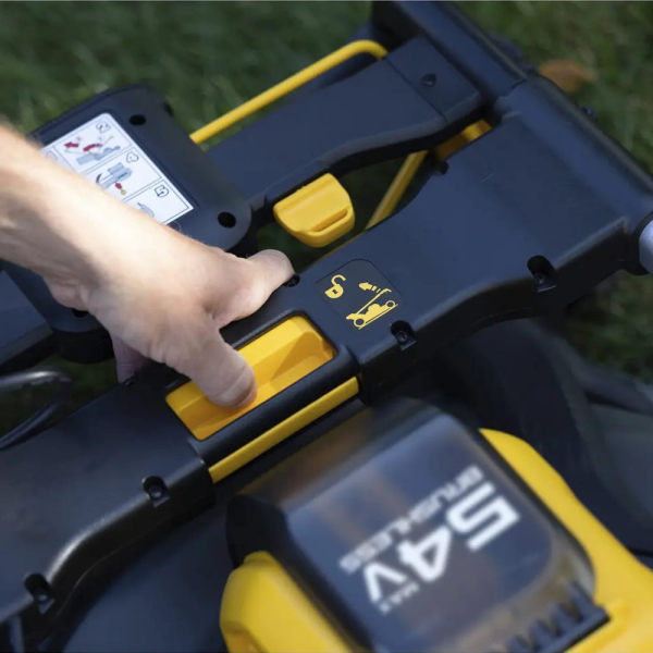 Аккумуляторная газонокосилка DeWalt DCMWP500N, каркас