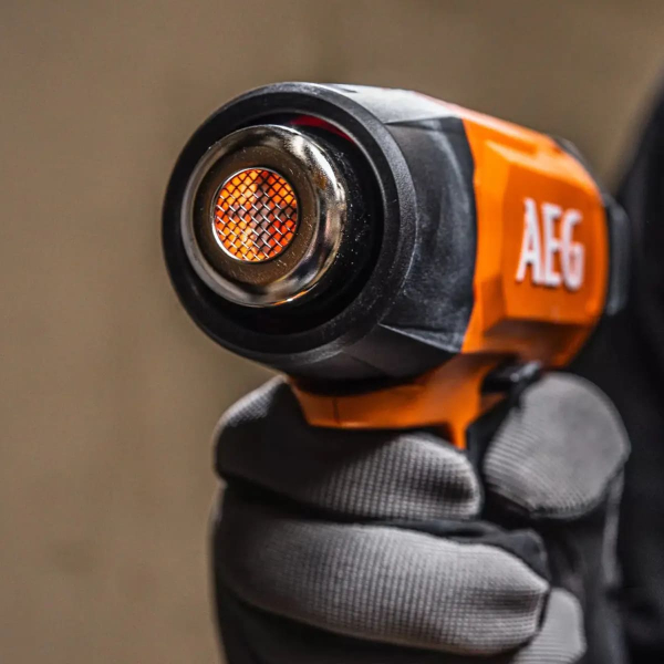 Аккумуляторный технический фен AEG BHG18-0K, каркас