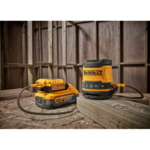 Колонка портативная аккумуляторная DeWALT DCR009