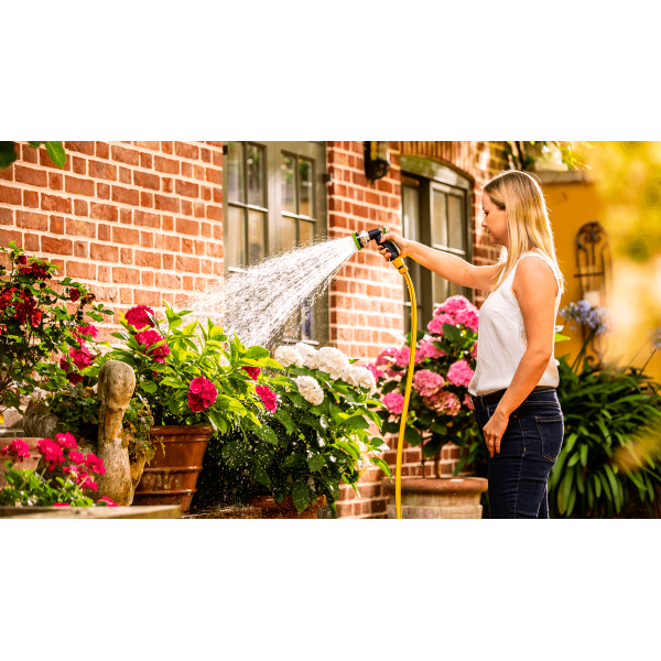 Аккумуляторный насос Bosch GardenPump 18, 1 акб 18В 2,5 Ah