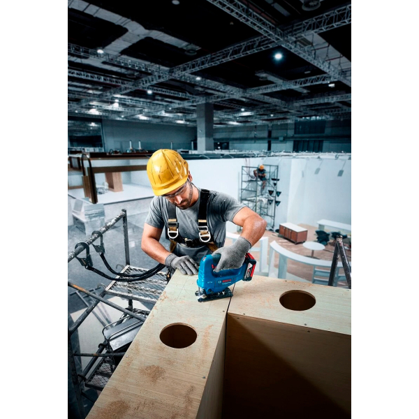 Аккумуляторный лобзик Bosch Professional GST 183-LI, каркас