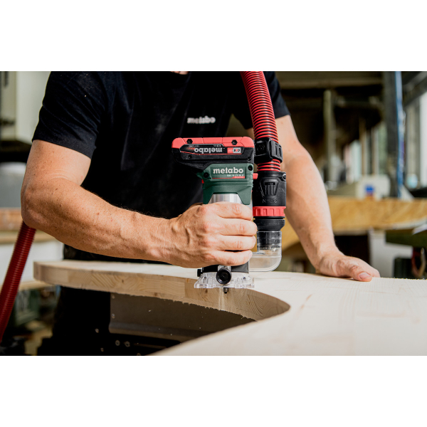 Акумуляторний фрезер для обробки крайок Metabo FMV 18 LTX BL 8, 2x4.0Ah, з/п ASC 55, в metaBOX 145 L