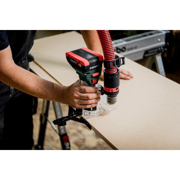 Акумуляторний фрезер для обробки крайок Metabo FMV 18 LTX BL 8, 2x4.0Ah, з/п ASC 55, в metaBOX 145 L