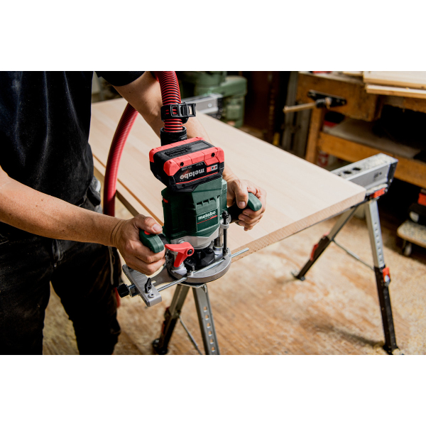 Аккумуляторный фрезер Metabo OFV 18 LTX BL 12, 2x5.5Ah, з/у ASC 145, в metaBOX 340