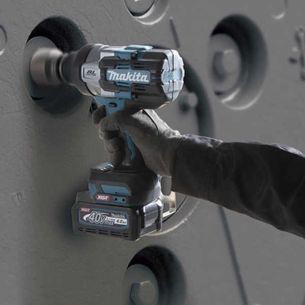 Акумуляторний гайковерт Makita TW001GM201, XGT 40V Max, 2x4.0 Ah, DC40RA, кейс Makpac