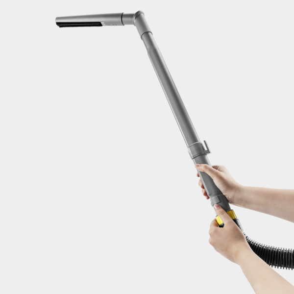 Акумуляторний щітковий пилосос Karcher CV 30/2 Bp Adv