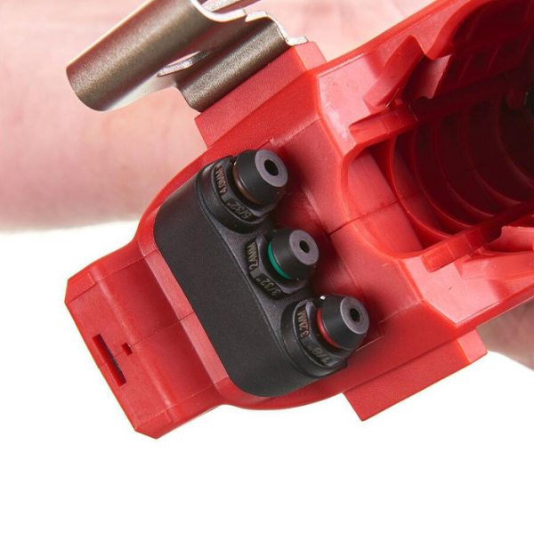 Аккумуляторный заклепочный пистолет Milwaukee M12 BPRT-201X, 1х2.0Аh, з/у C12 C, в динакейсе