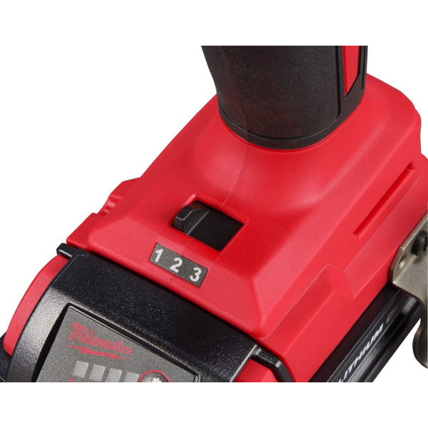 Набір акумуляторних інструментів Milwaukee M18 BLCPP2A-402C
