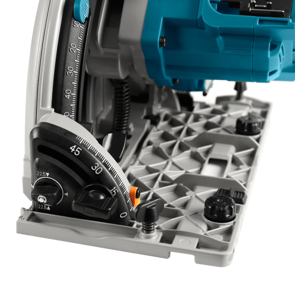 Аккумуляторная дисковая пила Makita DSP600ZJ, каркас, в кейсе