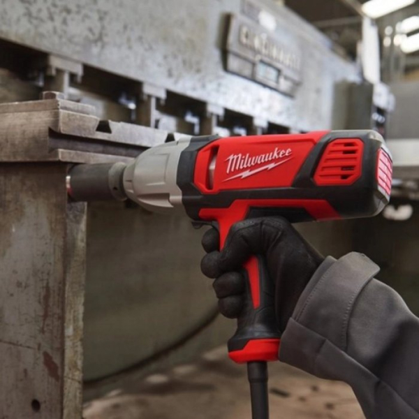 Гайковерт Milwaukee IPWE 520 R