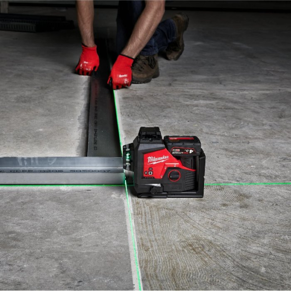 Аккумуляторный лазерный нивелир Milwaukee M12 3PLKIT-401P