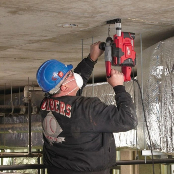 Аккумуляторный пылесос для перфоратора Milwaukee M12 DE-201X, М12 B2, з/у, в кейсе