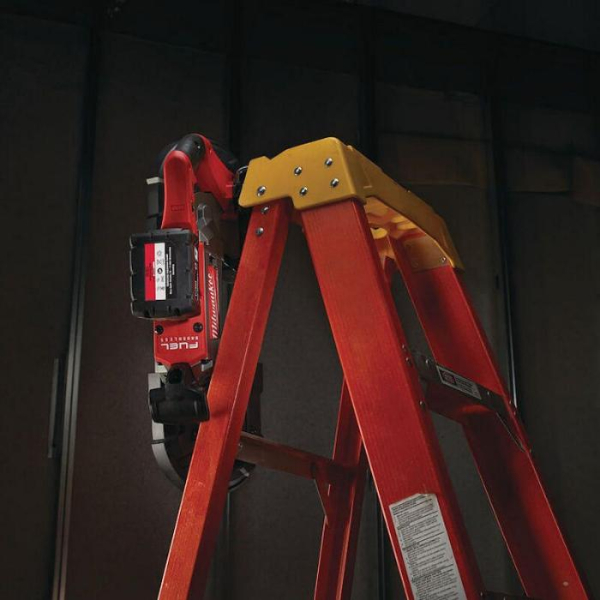 Акумуляторна стрічкова пила Milwaukee M18 CBS125-0, каркас