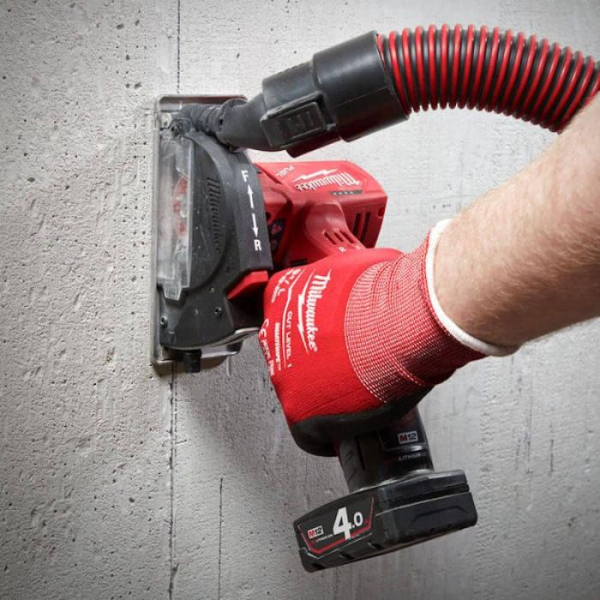 Акумуляторна відрізна машина Milwaukee M12 FCOT-0, каркас