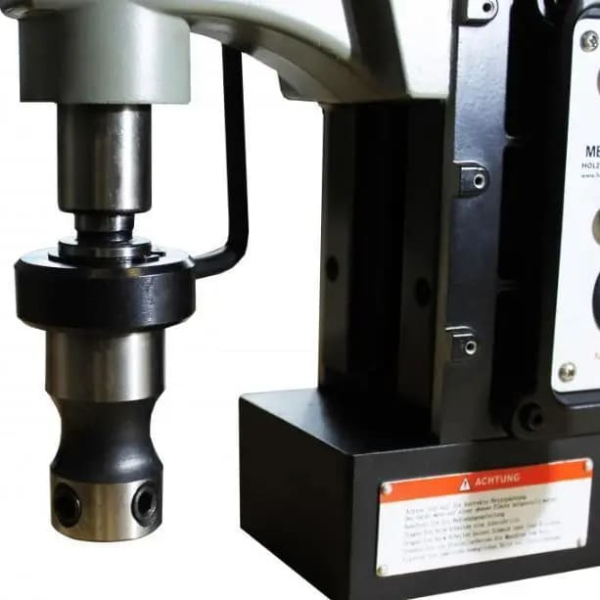Дриль магнітний Holzmann MBM 600LRE