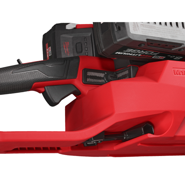 Аккумуляторная цепная пила Milwaukee M18 F2CHS50-802, 2×18 V 8.0 Ah, з/у