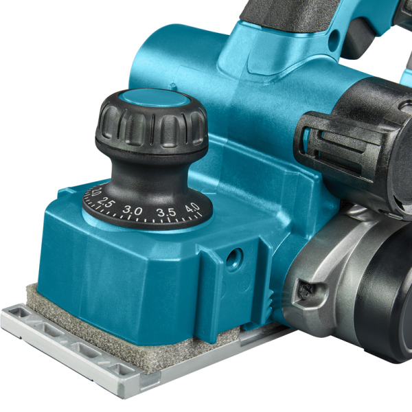 Аккумуляторный рубанок Makita XGT 40 V MAX KP001GM201, 2x4.0Ah, з/у, кейс