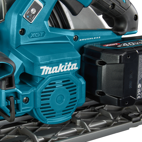 Аккумуляторная дисковая пила Makita XGT 40 V MAX HS011GT201, 2x5.0Ah, з/у