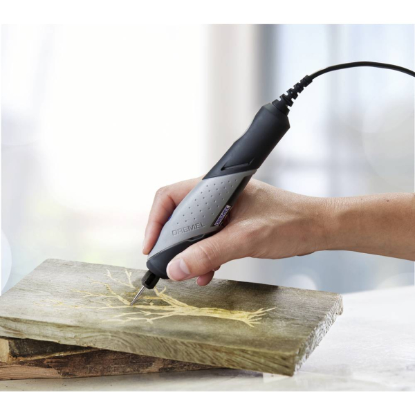 Многофункциональный инструмент Dremel Stylo+