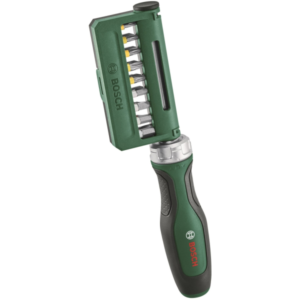 Отвертка Bosch с трещоткой и 18 битами