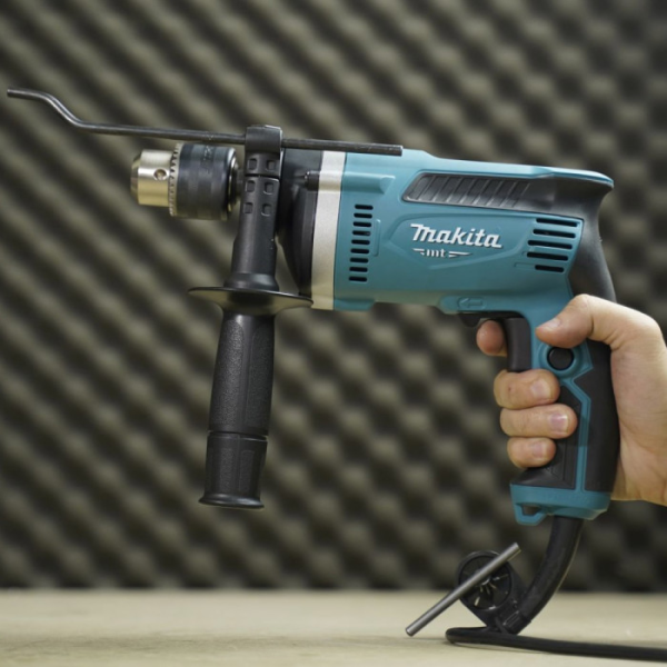 Дрель ударная Makita M8100B