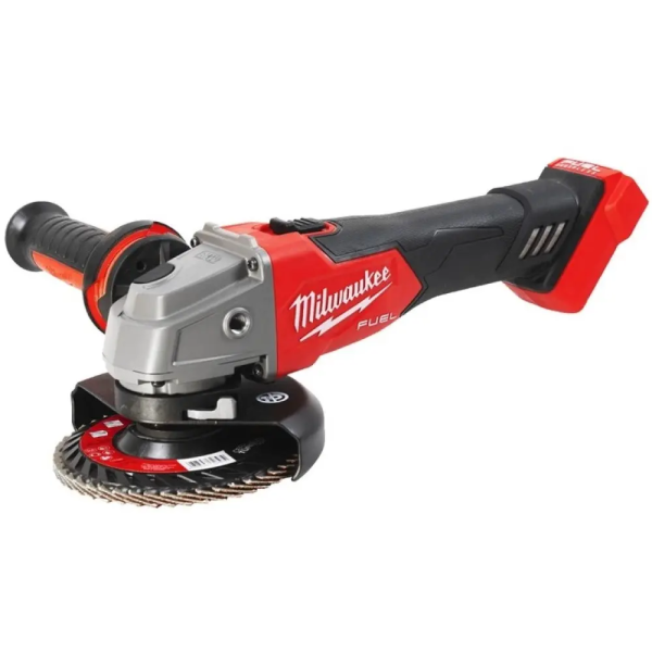 Набір акумуляторного інструменту Milwaukee PACKOUT M18 FPP2AY-553P, 1xM18 5.5Ah, 2xM18 5.0Ah, з/п M12-18 FC, 2 кейса