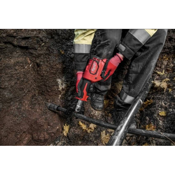 Акумуляторний гідравлічний кабелеріз Milwaukee M18 ONEHCC-0C CU/AL, каркас в кейсі