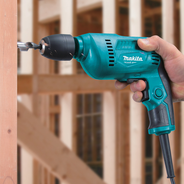 Дриль Makita M6002B