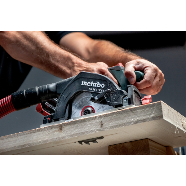 Аккумуляторная дисковая пила Metabo KS 18 LTX 57, 2x5.2Ah, ASC 55, MetaBox