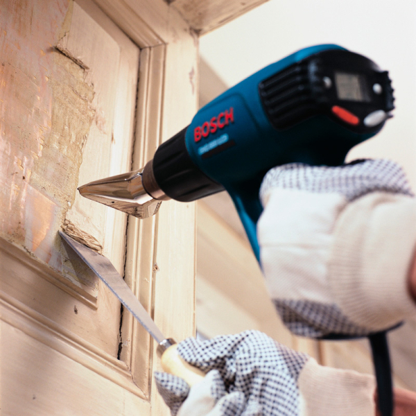 Фен технічний Bosch GHG 660 LCD