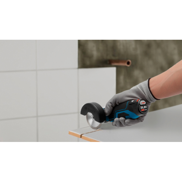 Акумуляторна болгарка Bosch GWS 12V-76, 2x3.0 Ah, з/п GAL 12V-40, в L-BOXX 102