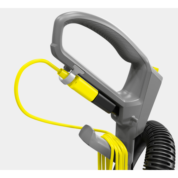Щеточный пылесос Karcher CV 38/2 Adv