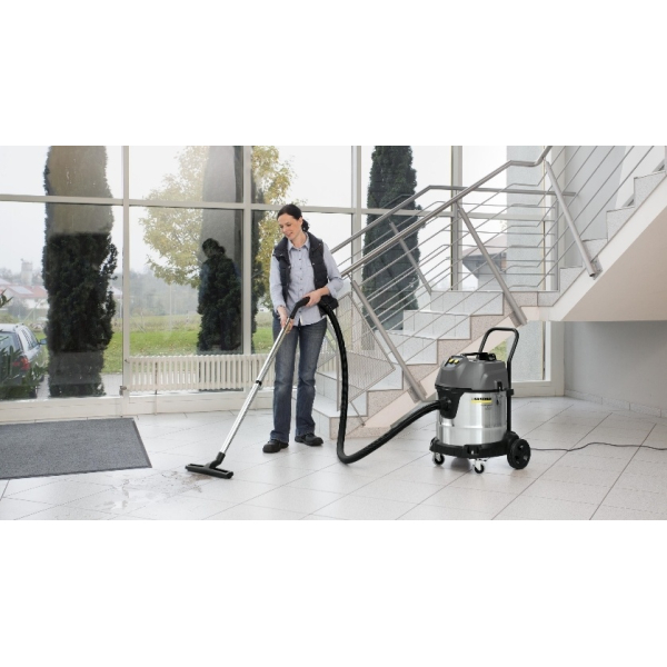 Пылесос сухой и влажной уборки Karcher NT 50/2 Me Classic